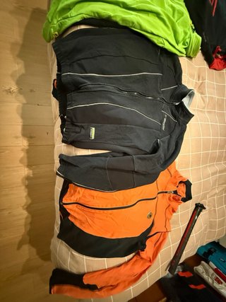 Ropa Ciclismo Specialized y Tija