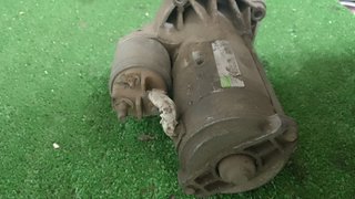 D8R27 Motor de arranque