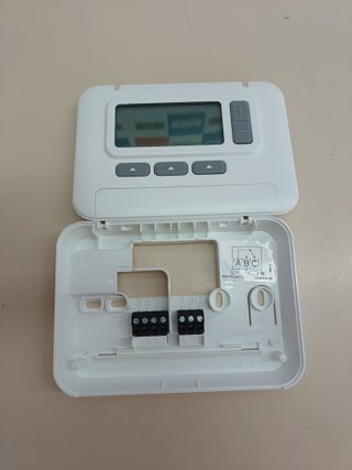 Termostato programable cableado 7 días – Honeywell