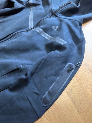 Conjunto Nike Tech Fleece Negro