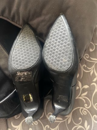 Botas altas de piel negras