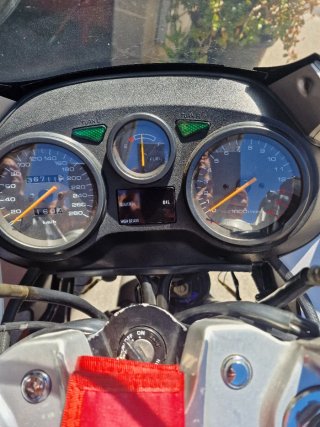 Suzuki GSX 750 F - Moto Deportiva
