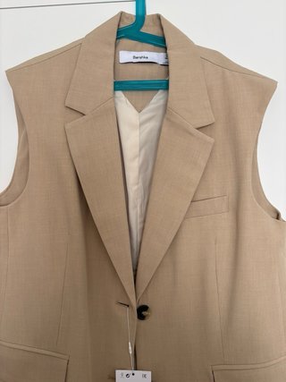 Chaleco traje Bershka beige nuevo