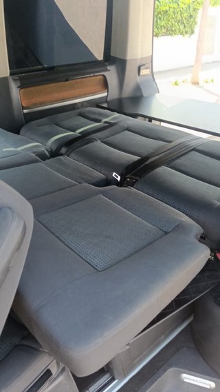 Volkswagen Multivan 2006 - 7 plazas - Ideal Camper