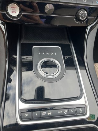 Jaguar XE 2016