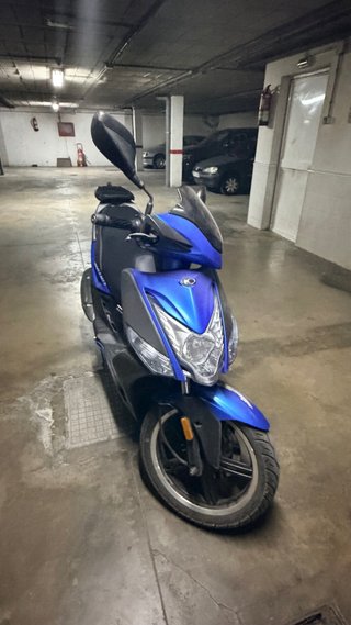 Kymco Agility Scooter Automática