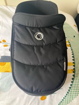 Capazo Bugaboo Bee 6 + Adaptadores