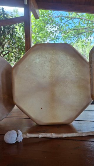 Tamburi sciamanici artigianali