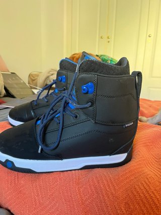 Liquid Force Wakeboard Size 146 Apex Edition