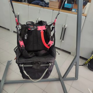 Equipo de iniciación al parapente