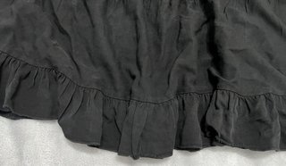 Vestido negro tirantes