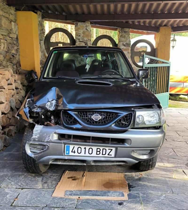 Nissan Terrano II 2000 - foto 1