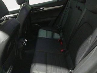 Alfa Romeo Stelvio 2.2 Diésel Sprint+ Q4 140 kW (190 CV)