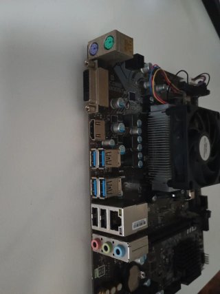 Placa Base MSI A320M-A PRO + CPU Athlon 3000G