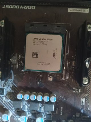 Placa Base MSI A320M-A PRO + CPU Athlon 3000G