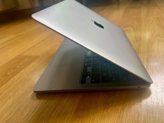 MacBook Pro 13 M1 2TB 16GB