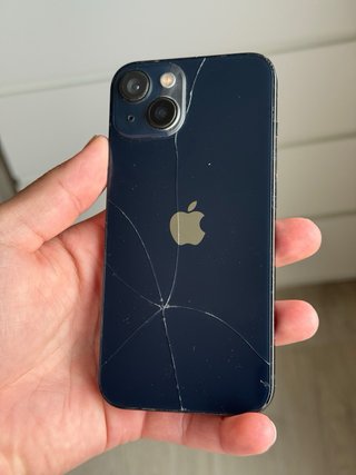 iPhone 13 (ver fotos y leer bien)