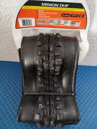 Neumático Maxxis Minion DHF 29x2.30 DD