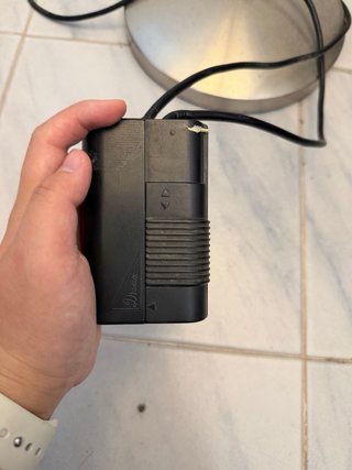 Lámpara de pie halógena regulable con dimmer – int