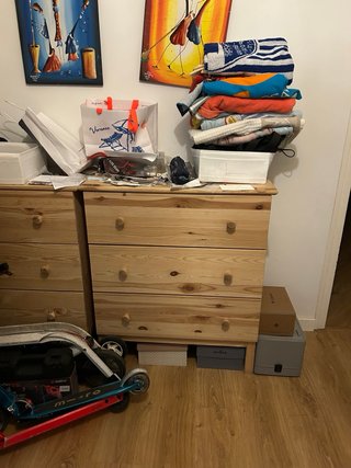 Cajonera de madera Ikea Tarva