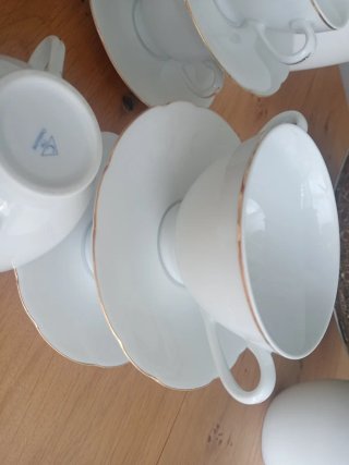6 Tazas y Platos Cmielow 1970con filo oro intacto