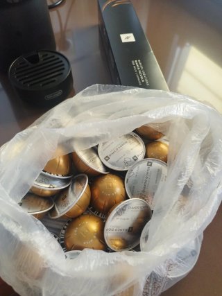 Cafetera Nespresso Cápsulas Vertuo Pop