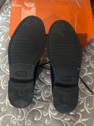 Zapato de piel Barric negro