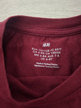 Camiseta manga larga de H&M, talla 6-8 años