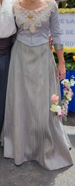 Traje regional Buñolera