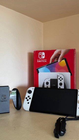 Nintendo Switch OLED Blanca