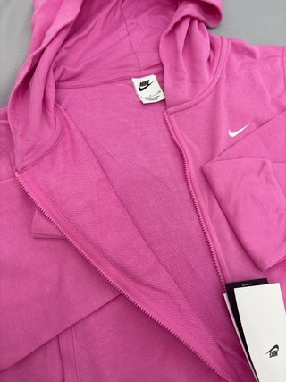 Chaqueta Nike Rosa con Cremallera