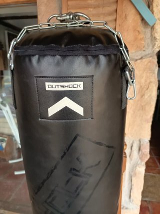 Saco de boxeo negro