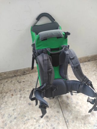Mochila portabebés Altus excellent paseo montaña