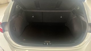 Kia Ceed 1.6 MHEV TECH 136 5P