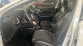 Kia Ceed 1.6 MHEV TECH 136 5P