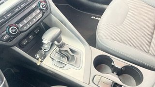 Kia Niro 1.6 GDI HYBRID CONCEPT 141 5P