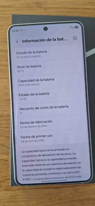 Samsung Galaxy S26 Plata Como Nuevo