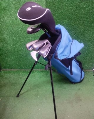 Bolsa y palos de golf infantiles