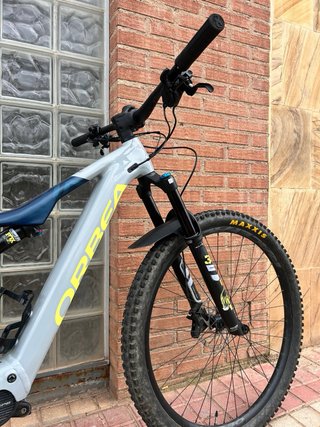 Orbea Rise Eléctrica Talla M Bicicleta muy ligera