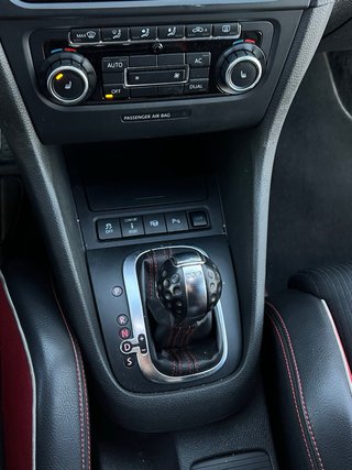 Volkswagen Golf 6 GTI ADIDAS