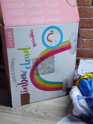Arcoíris Hinchable Intex Gigante con Aspersor