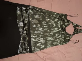 Vestido corto negro y plateado
