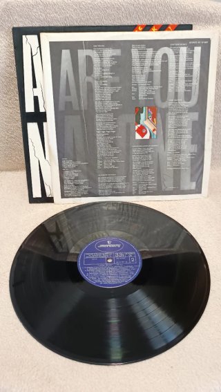 Vinilo 10cc - Look Hear? (Edición Española 1980)NM