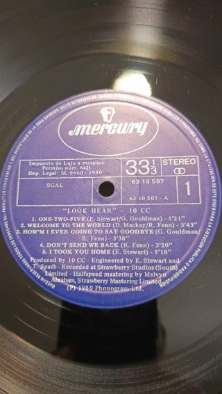 Vinilo 10cc - Look Hear? (Edición Española 1980)NM