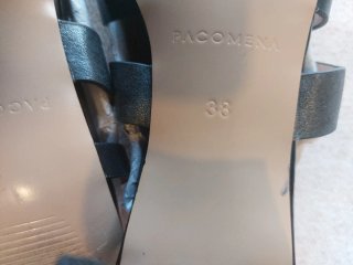 Sandalias PacoMena Tiras Tacón Cuadrado Negro Gris