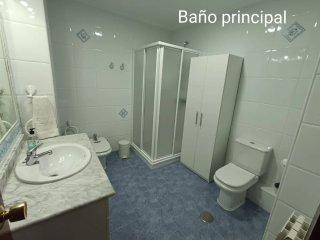 Alquiló piso Jaén, junto hospital Ciudad de Jaén