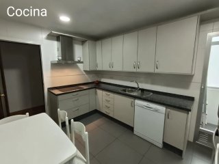 Alquiló piso Jaén, junto hospital Ciudad de Jaén