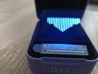 Biztee Min - Caja Morada con Dibujos Pixelados