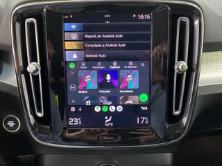 Volvo XC40 Momentum Pro T2 1.5 129CV Auto. EL TOP!