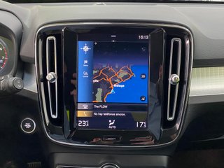 Volvo XC40 Momentum Pro T2 1.5 129CV Auto. EL TOP!